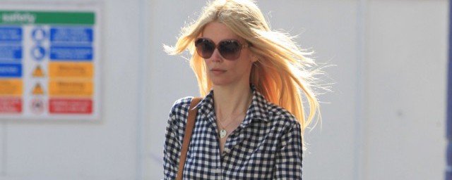 16度穿的衣服(16度穿一件)