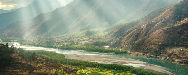 什么是长江经济带(什么是长江经济带的龙头)