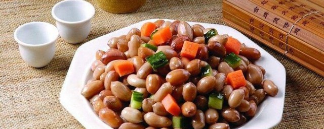 水煮花生米好吃的做法(花生米水煮怎么做好吃)