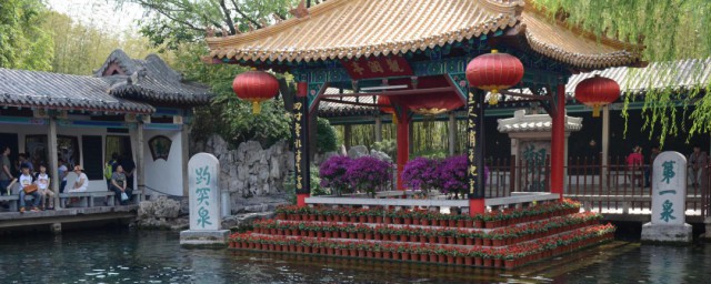 我国五大名泉分别在哪里(中国五大名泉分别是)