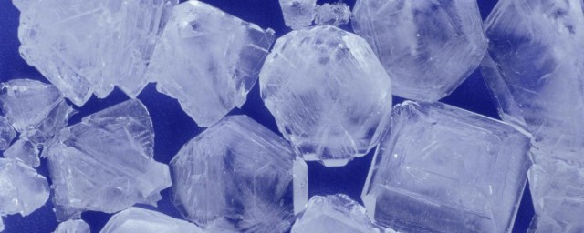 冰片的副作用(中药冰片的副作用)