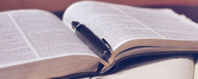 色彩斑斓中的斓解释(色彩斑斓解释意思)