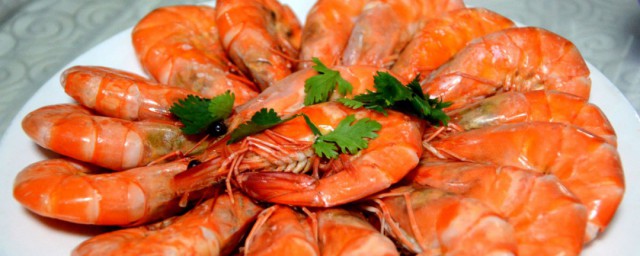 怎么做白灼虾(活虾怎么做白灼虾)