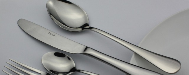 不锈钢餐具第一次使用的注意事项(木质餐具第一次使用)