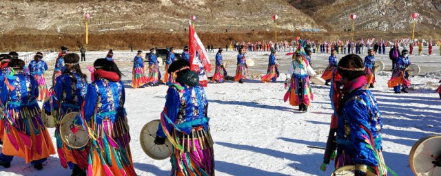 满族风俗习惯介绍(满族的特色风俗)