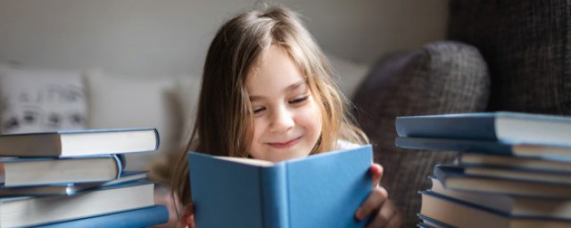 书中自有颜如玉书中自有黄金屋什么意思(书中自有黄金屋书中自有颜如玉什么意思啊)