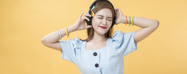 恋与制作人bgm叫什么(恋与制作人bgm恋与憧憬)