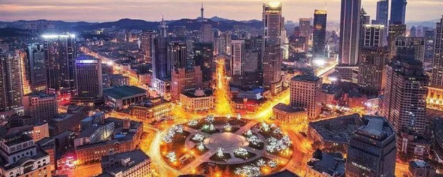 亚洲四小虎简单介绍(中国四小虎)