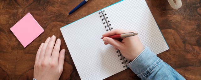 如何用英语表达妈妈(如何用英语表达对妈妈的爱)