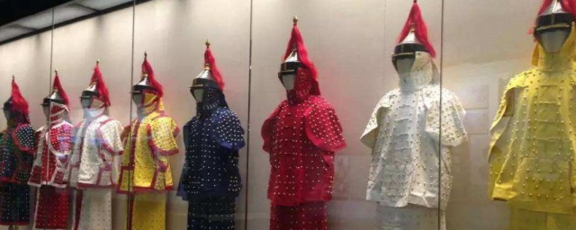 清朝的八旗指的是哪八旗呢(什么是清朝八旗)