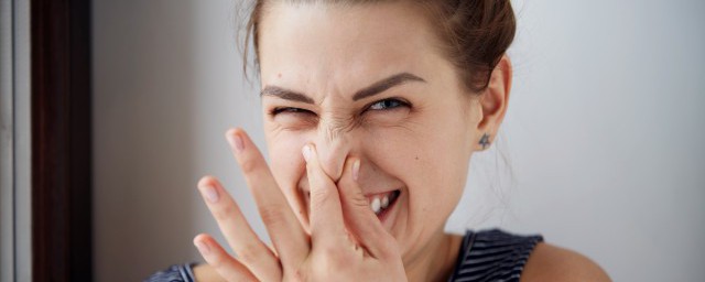 法令纹在哪个部位(法令纹在哪边)