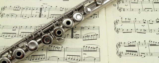 虽然我也不想说声再见歌曲介绍(虽然不想说声再见歌名)