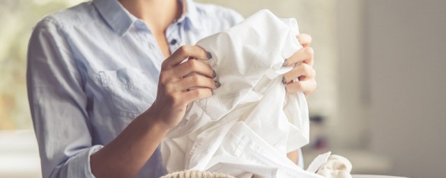 衣服后中长的意思(衣服的后中长指什么地方)