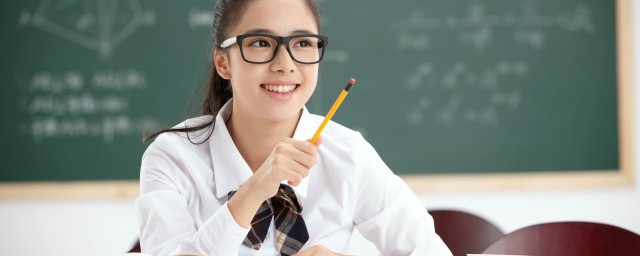 我的暑假生活的经典作文(《我的暑假生活》作文)