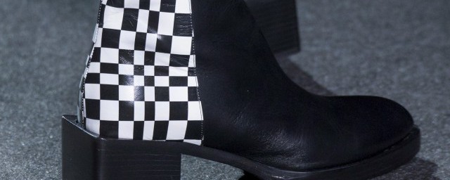 鞋底磨损窍门(鞋底磨损严重怎么办)