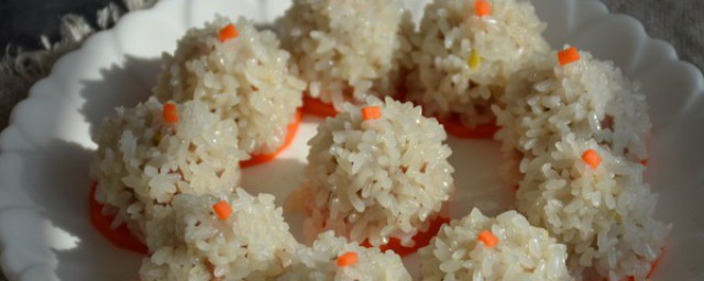 教你蒸糯米圆子的家常做法(糯米蒸肉圆子的做法)