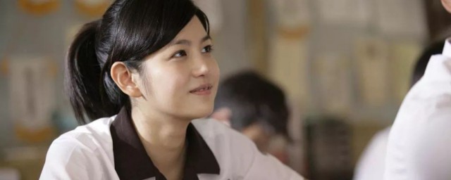 女生说感冒了如何回复(女生说感冒了我该怎么回复)