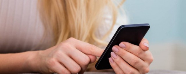 手机漏液的原因(手机漏液的原因是因为主板)