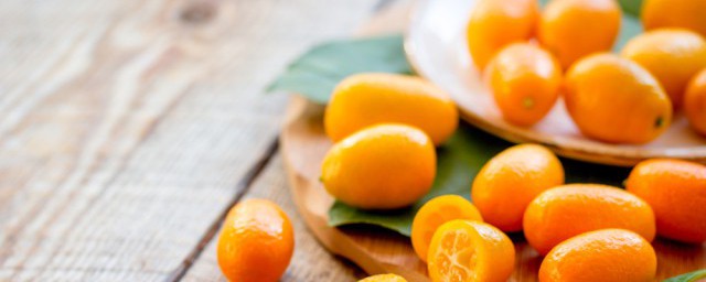 清洗金桔更健康更干净的做法(金桔可以用清水洗吗)