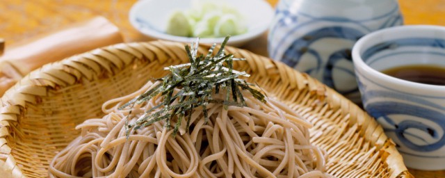 荞麦面条的制作方法介绍(荞麦面条的做法)