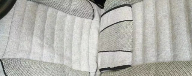 坐垫用啥清洗干净(坐垫子怎么清洗)