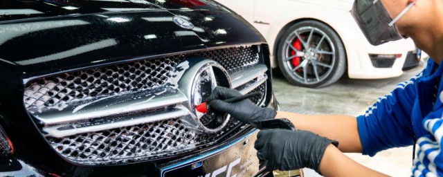 怎么清洗车标才干净(车标清洗小妙招)