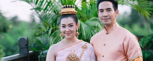 泰剧天生一对简单介绍(泰剧《天生一对》)