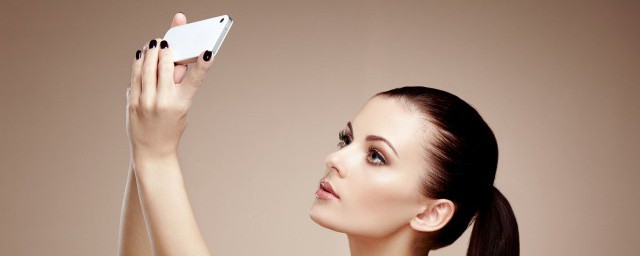自拍镜像的解释(自拍镜像作用)