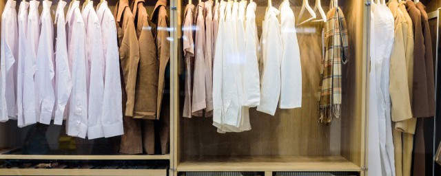 衣柜板材如何选(衣柜板怎么选)