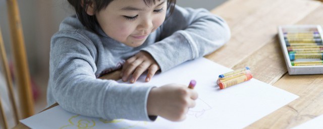 三色笔的介绍(三色笔是哪三个颜色)