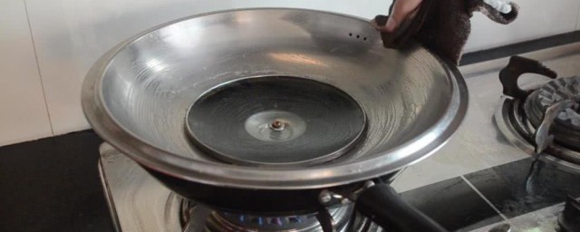 清洗锅盖的方法(锅盖怎么擦干净)