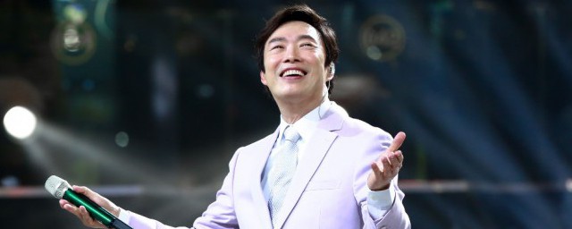 冷面笑匠超有梗(冷面笑匠什么意思)