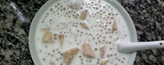 椰汁香芋西米露的做法(椰汁香芋西米露的做法大全)