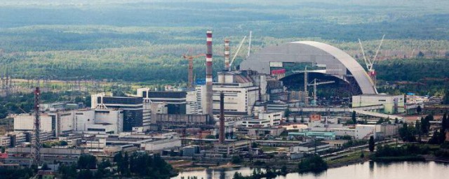 现在的核电站危不危险(核电站很危险为什么还要建核电站呢)