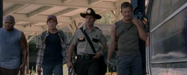 行尸走肉肖恩是如何变成丧尸的(行尸走肉第二季肖恩尸变)