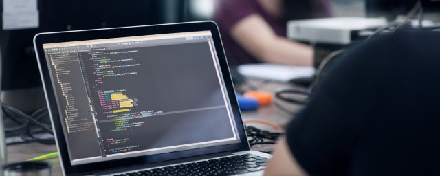 笔记本电脑开机后黑屏怎么办(笔记本电脑开机以后黑屏怎么办)