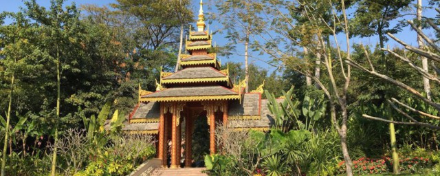 关于曼听公园的旅游攻略(曼听公园周边景点)