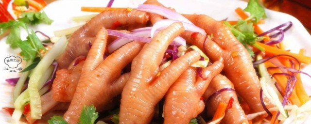 三个步骤煮鸡爪不破皮(怎样炖鸡爪不破皮)