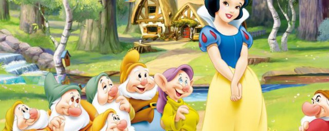 七个小矮人和白雪公主的故事是怎样的(白雪公主和七个小矮人故事有趣之处)