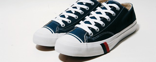 安踏是哪个国家的品牌(特步是哪个国家的品牌)