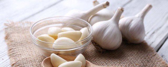 种植大蒜的方法及过程(种植大蒜的步骤)