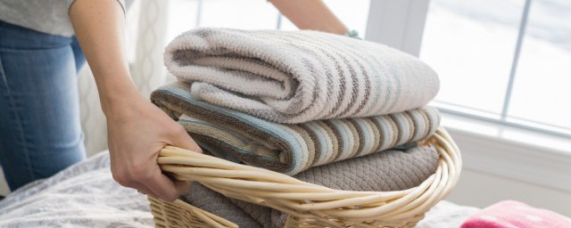 旅行衣物的收纳方法(旅行内衣怎么收纳)