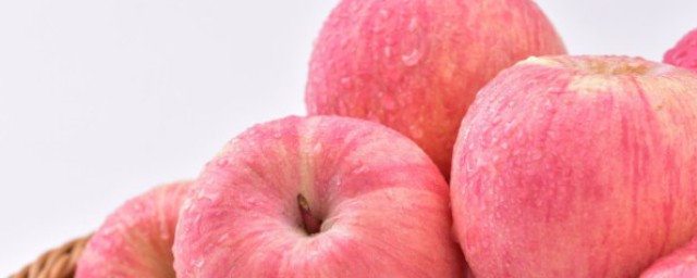 炸苹果的简单做法(怎样做炸苹果)