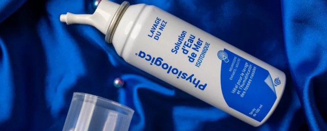 生理盐水湿敷有何作用(生理盐水湿敷的好处)