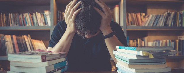 关于红岩好句摘抄(《红岩》好句好段摘抄)