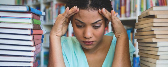 词语姓氏的读音(汉字作为姓氏的读音)