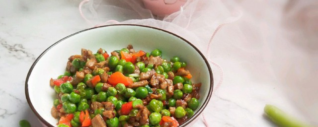 豌豆炒牛肉粒如何做(豌豆炒牛肉粒的做法)