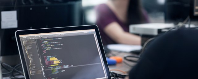 怎么快速删除Excel多余行(怎样在excel删除多余行)