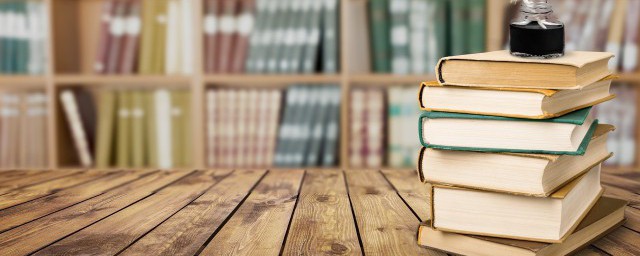 寻隐者不遇中原文及翻译(《寻隐者不遇》翻译)