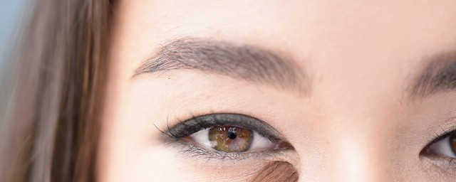 眼影怎么画(眼影怎么画初学者单眼皮)